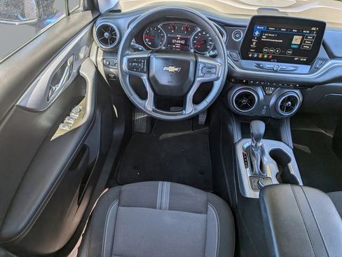 Used 2023 Chevrolet Blazer LT image 17