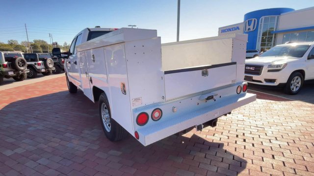 Used 2022 Ford F250 XL w/ Power Equipment Group AWD/4WD image 8