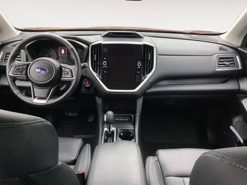 Certified 2024 Subaru Ascent Limited w/ Technology Package image 10