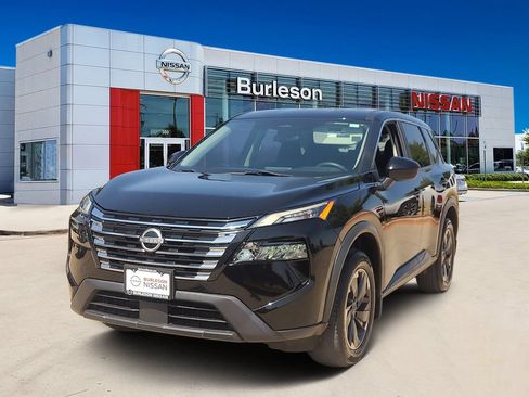 Certified 2024 Nissan Rogue SV FWD image 1