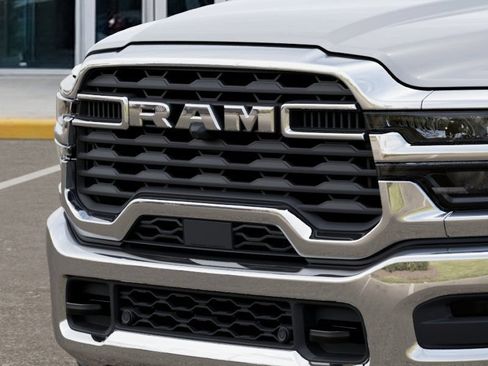 New 2026 RAM 5500 Tradesman w/ Chrome Appearance Group AWD/4WD image 11