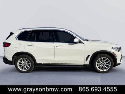 Used 2021 BMW X5 xDrive40i w/ Premium Package 3
