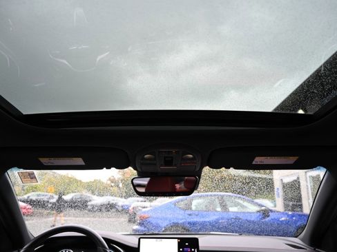 Used 2023 Genesis G70 2.0T w/ Sport Prestige Package image 20