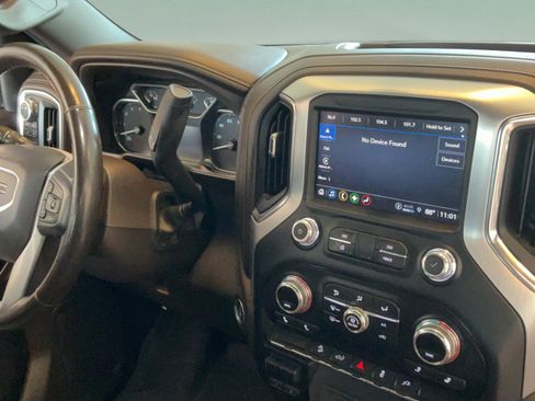 Used 2021 GMC Sierra 1500 SLT AWD/4WD image 33