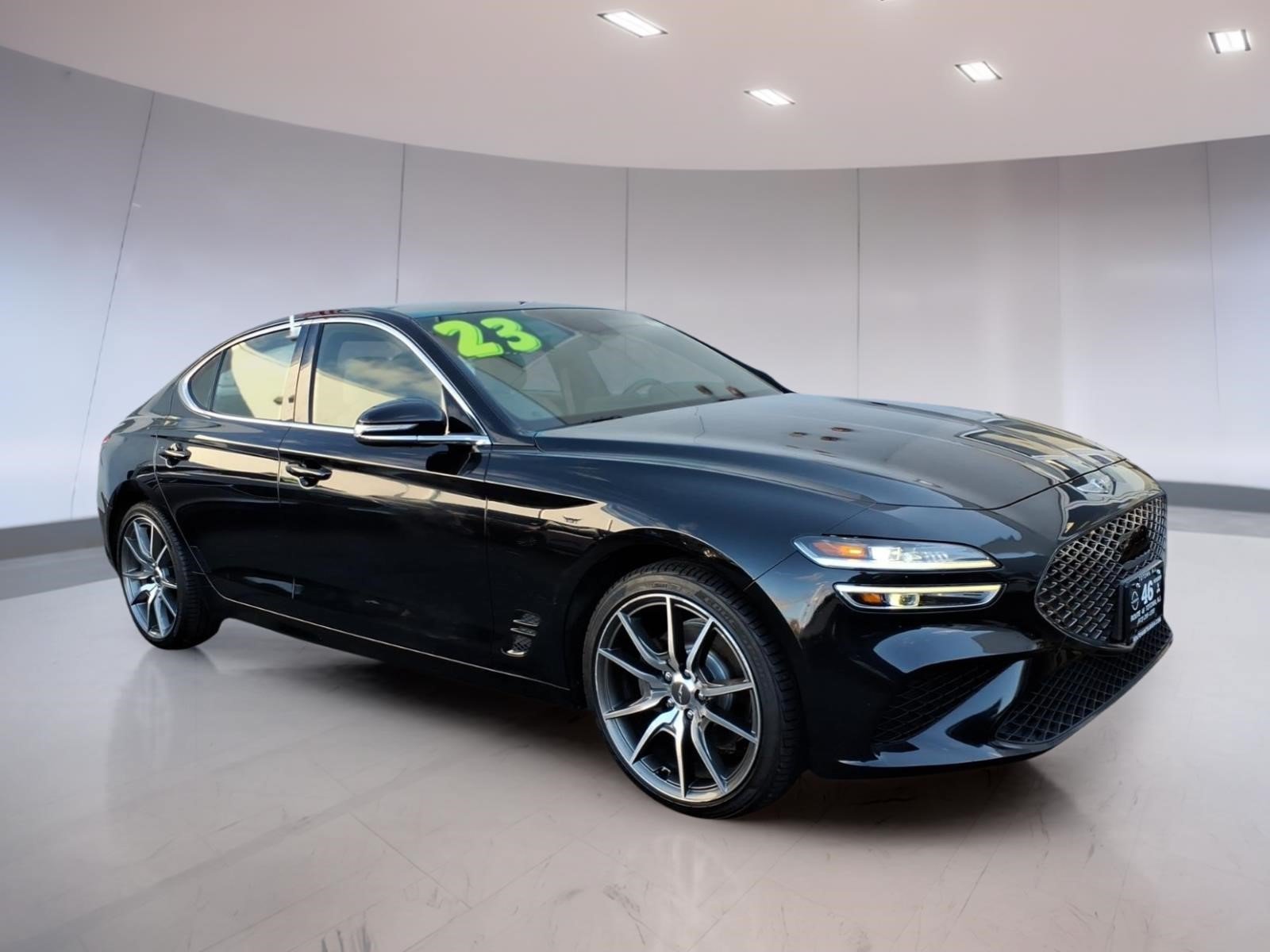 Used 2023 Genesis G70 2.0T AWD/4WD image 1