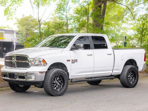 Used 2019 RAM 1500 Big Horn AWD/4WD image 50