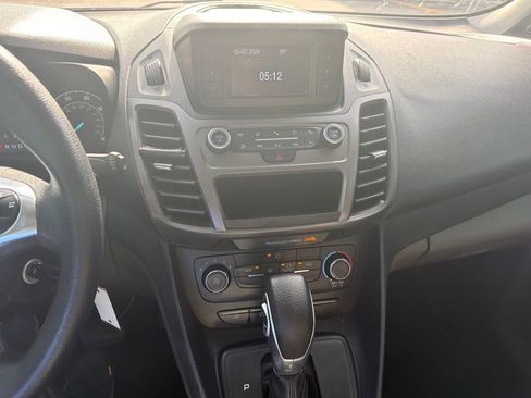 Used 2022 Ford Transit Connect XL FWD image 22