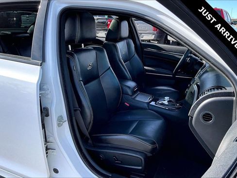 Used 2023 Chrysler 300 S w/ Comfort Group image 28