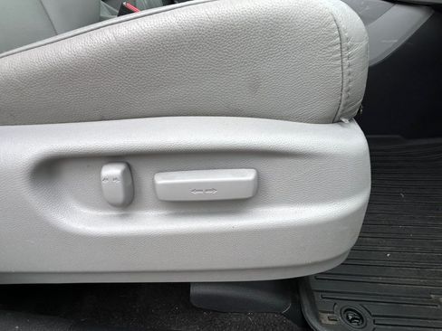 Used 2016 Honda Pilot EX-L image 17