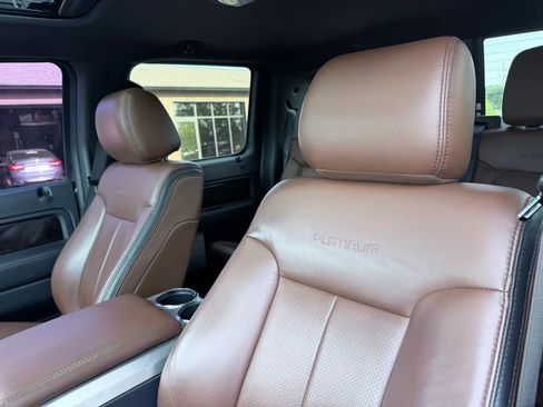 Used 2013 Ford F150 Platinum RWD image 31