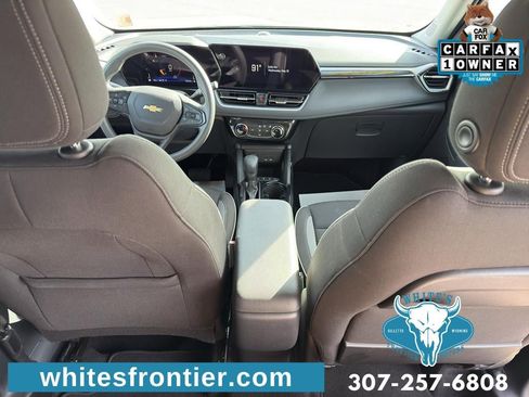 Used 2025 Chevrolet TrailBlazer LT AWD/4WD image 12