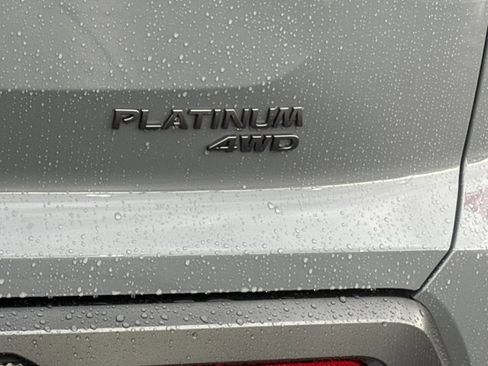 New 2026 Nissan Pathfinder Platinum AWD/4WD image 10