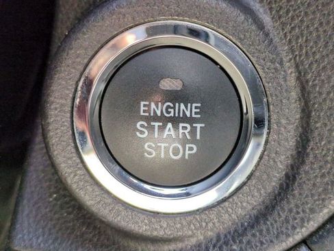 Used 2023 Subaru Outback Limited image 37