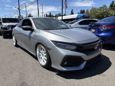 Used 2018 Honda Civic Si image 4