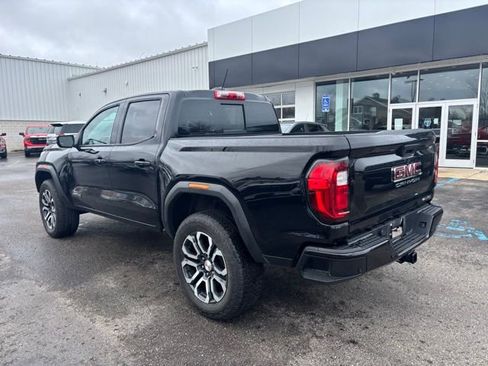Used 2023 GMC Canyon AT4 w/ AT4 Premium Package image 8