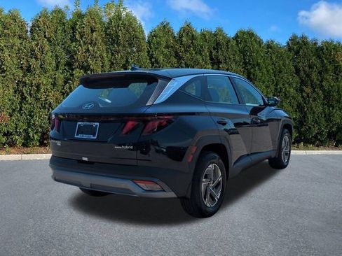 Used 2026 Hyundai Tucson Blue SE AWD/4WD image 4
