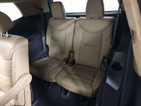 Certified 2025 Cadillac XT6 Sport w/ Platinum Package image 48