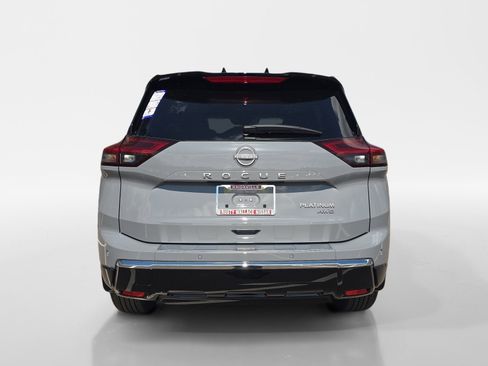 New 2026 Nissan Rogue Platinum image 4