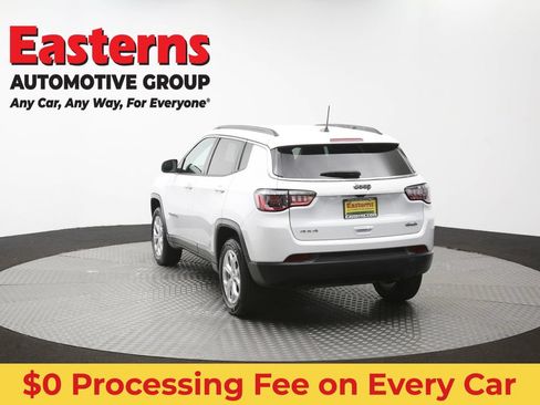 Used 2024 Jeep Compass Latitude AWD/4WD image 64