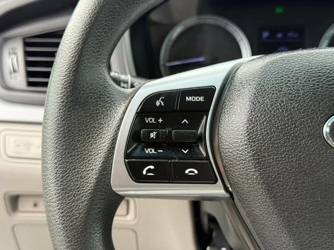 Used 2019 Hyundai Sonata SE FWD image 17