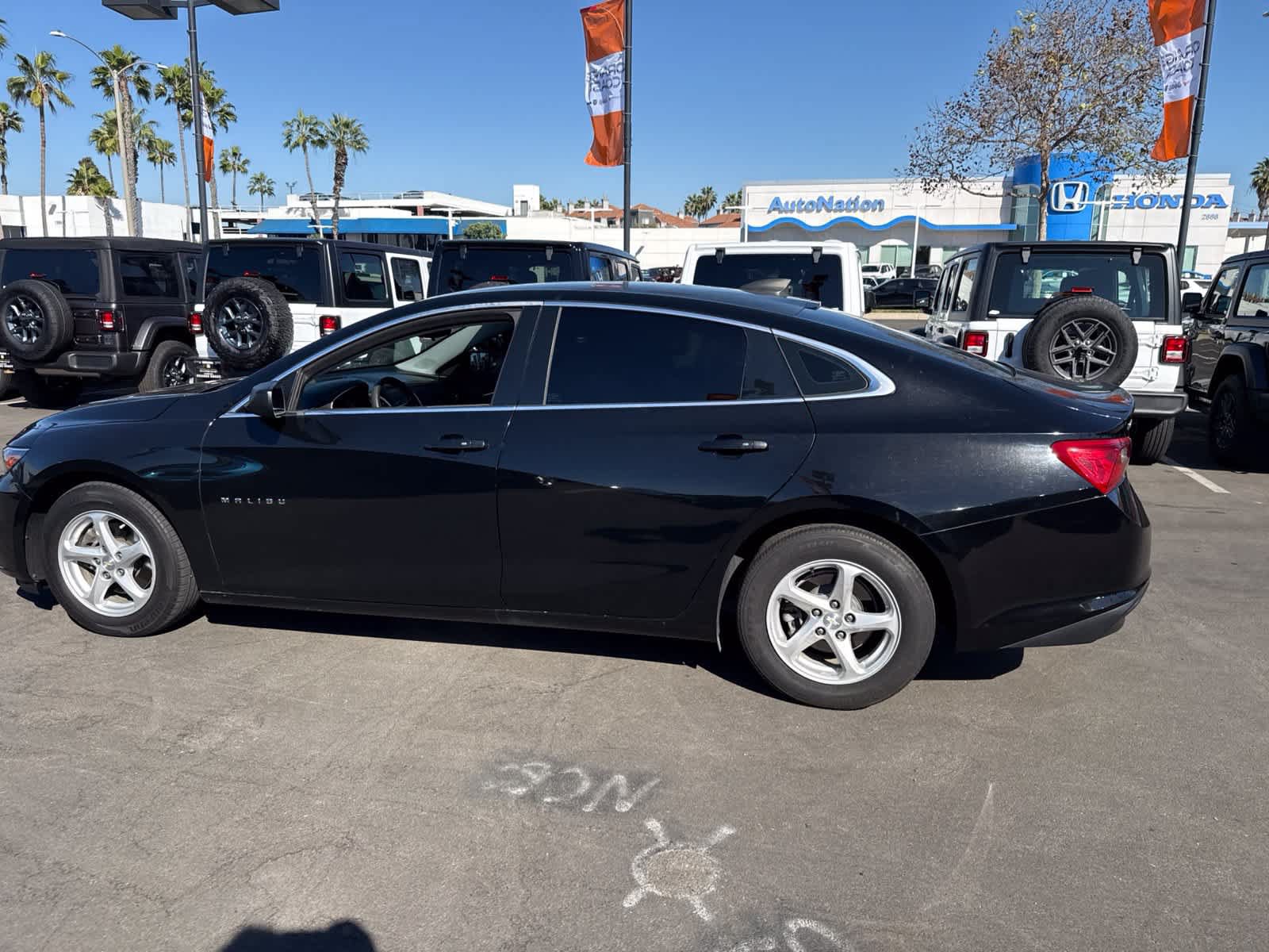 Used 2018 Chevrolet Malibu LS FWD image 17