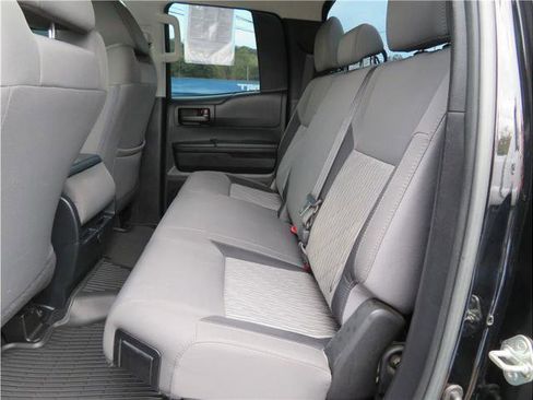 Used 2017 Toyota Tundra SR image 5