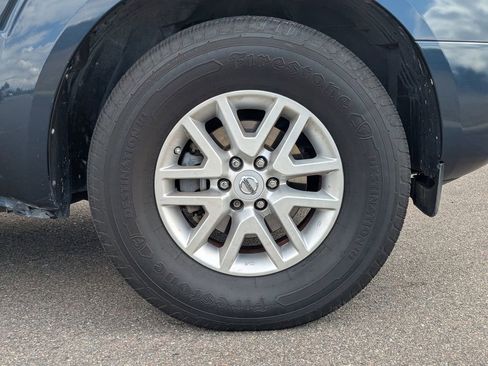 Used 2015 Nissan Frontier SV w/ SV Value Truck Package image 12