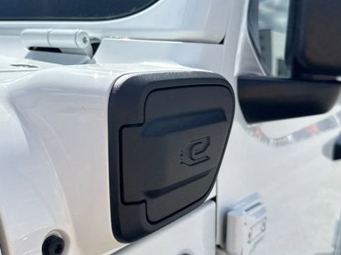 Used 2025 Jeep Wrangler Unlimited Rubicon 4xe w/ Safety Group image 14