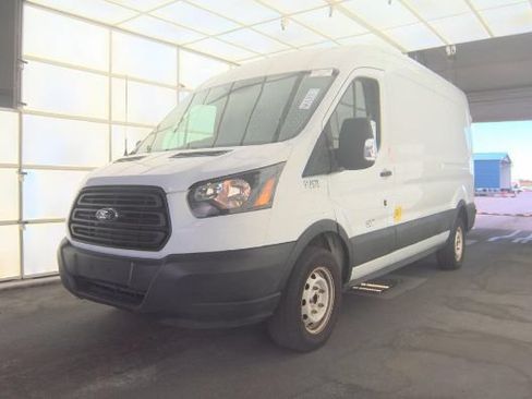 Used 2019 Ford Transit 150 148 Medium Roof RWD image 4