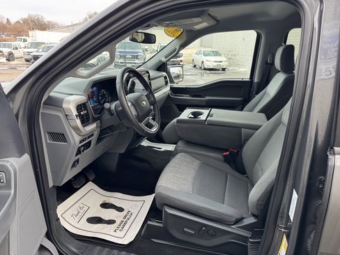 Used 2023 Ford F150 XLT w/ Equipment Group 302A High image 9
