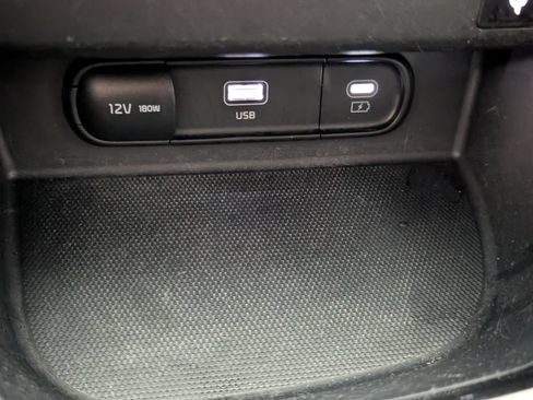 Used 2024 Kia Seltos EX FWD image 21