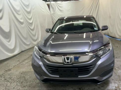 Used 2021 Honda HR-V LX image 3