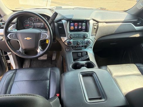 Used 2017 Chevrolet Suburban LT AWD/4WD image 18