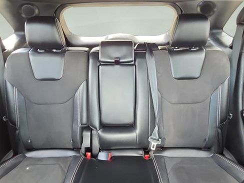 Used 2023 Ford Edge ST image 14