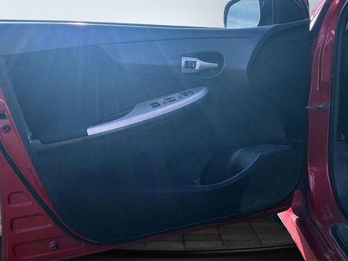 Used 2010 Toyota Corolla S image 10