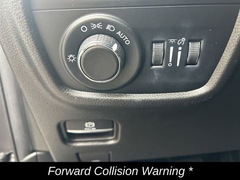 Certified 2022 Jeep Grand Cherokee L Laredo image 15