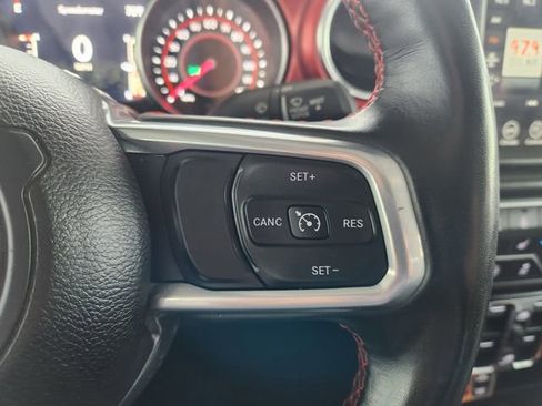 Used 2022 Jeep Gladiator Rubicon w/ Cold Weather Group image 29