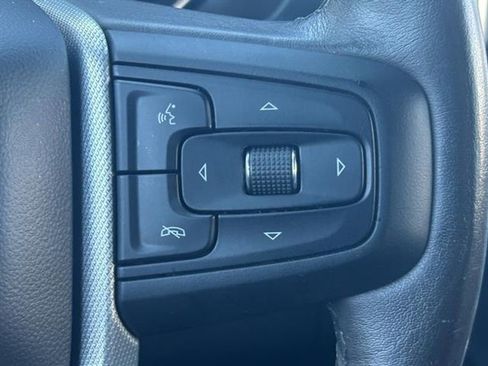 Used 2021 GMC Yukon XL Denali w/ Denali Premium Package image 17