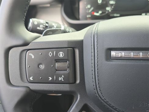 New 2026 Land Rover Defender 110 V8 image 18