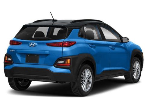 Used 2018 Hyundai Kona SEL image 2