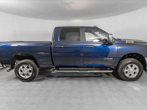 Used 2024 RAM 2500 Big Horn w/ Bed Utility Group image 9