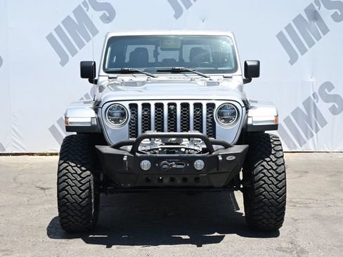 Used 2020 Jeep Gladiator Rubicon AWD/4WD image 2