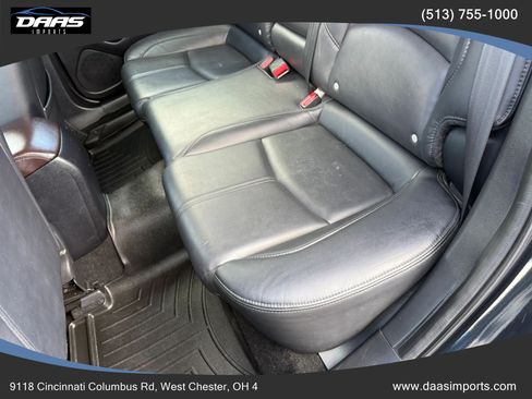Used 2018 MAZDA MAZDA3 Touring FWD image 17