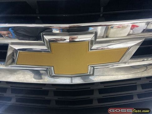 Used 2021 Chevrolet Silverado 1500 LT AWD/4WD image 29