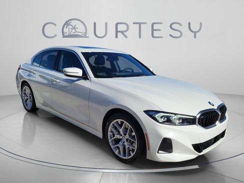 Used 2025 BMW 330i Sedan RWD image 5