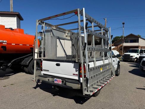 Used 2006 GMC Sierra 2500 W/T RWD image 6