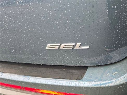 Used 2016 Ford Edge SEL w/ Cargo Accessory Package image 20