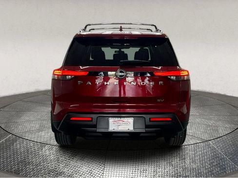 Used 2022 Nissan Pathfinder SV image 7