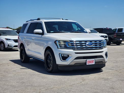 Used 2018 Ford Expedition Limited w/ Equipment Group 302A RWD image 3