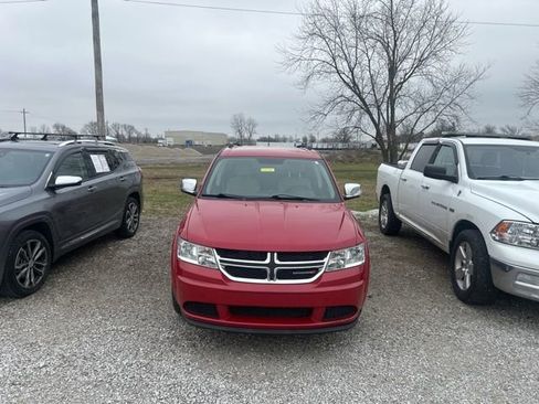 Used 2017 Dodge Journey SE w/ Flexible Seating Group image 11